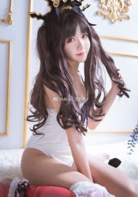 小城艳阳下